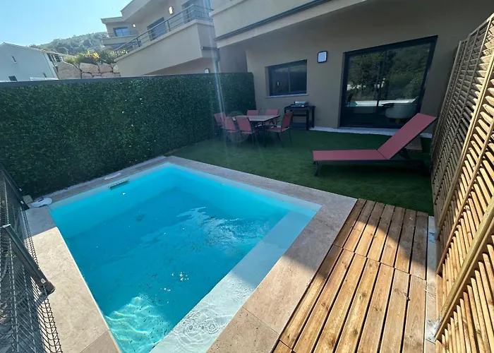 Corail - Avec Piscine Privée *